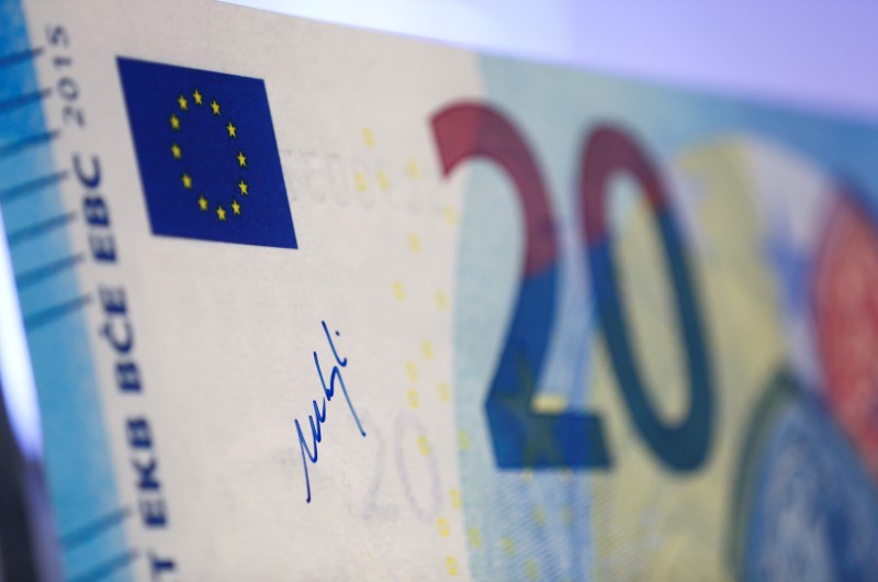 de-faux-billets-de-20-reputes-inviolables-retrouves-en-italie