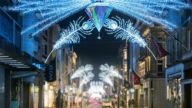 dl christmas shopping oxford street oxford st west end london unsplash 20231205 1755