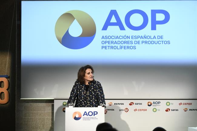 ep 25 aniversariola asociacion espanolaoperadoresproductos petrolifero
