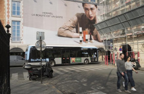 ep anuncio de herms en paris