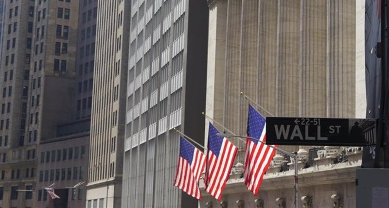 Wall Street despide un mes de ganancias: el Nasdaq lidera gracias a Nvidia