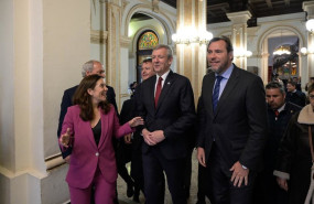 ep archivo   i d la alcaldesa de a coruna ines rey el presidente de la xunta de galicia alfonso