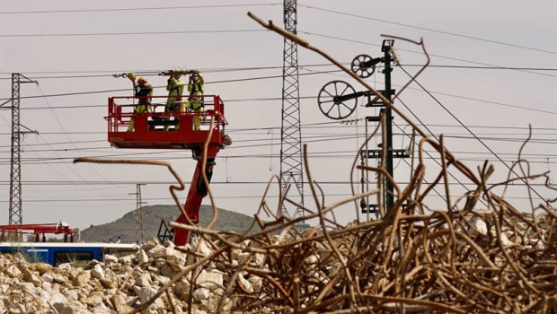 ep archivo   imagen de las obras de emergencias sobre el talud que se vio gravemente afectado por el