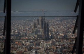 ep archivo   vista de la sagrada familia en barcelona