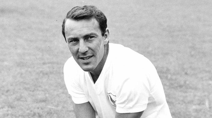 ep el delantero del tottenham jimmy greaves maximo goleador historico del club de la premier league ep el delantero del tottenham jimmy greaves maximo goleador historico del club de la premier league