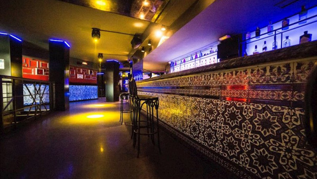 ep interior de la discoteca la cartuja calle de la cruz 10 horas antes de su reapertura tras el