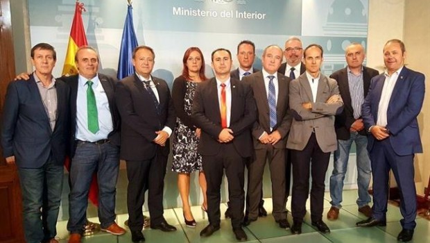 ep interiorreunesindicatospoliciaguardia civil