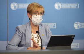 ep la consejera de desarrollo economico del gobierno vasco arantxa tapia