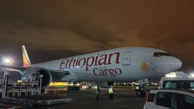 ep llega el decimo avion con material de porteccion sanitaria