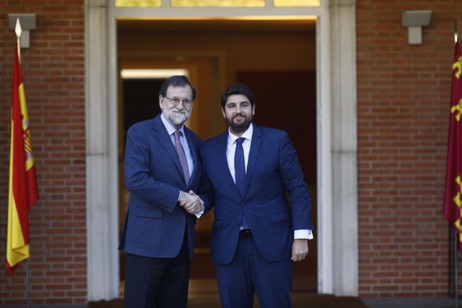 ep rajoy recibela moncloapresidentela regionmurcia
