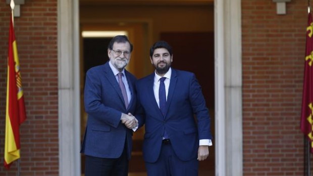 ep rajoy recibela moncloapresidentela regionmurcia