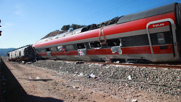 ep uno de los vagones del tren iryo que descarrilo a 20 de enero de 2026 en adamuz