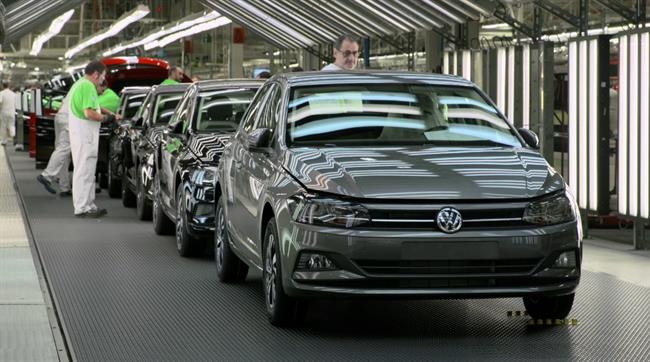 Volkswagen Navarra fabricará a partir de 2021 un tercer modelo del Polo -  