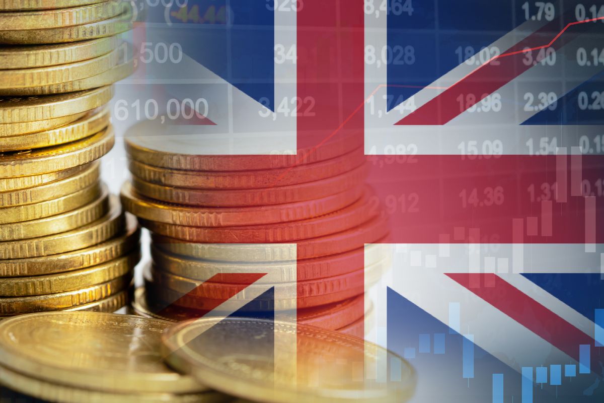 Investment ISA Explained: How To Grow Your Wealth Tax-Efficiently In The UK