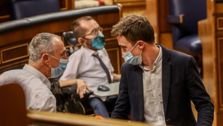ep archivo el diputado de compromis joan baldovi i el lider de mas pais inigo errejon d y el ep archivo el diputado de compromis joan baldovi i el lider de mas pais inigo errejon d y el
