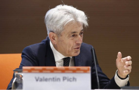 ep archivo   el presidente del consejo general de economistas de espana valentin pich durante la