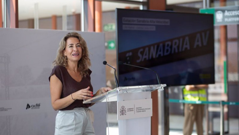 Archivo - La ministra de Transportes, Movilidad y Agenda Urbana, Raquel Sánchez, durante el acto de puesta en funcionamiento de la nueva estación de Sanabria Alta Velocidad de la Línea de Alta Velocidad (LAV) Madrid-Galicia | Emilio Fraile - Europa Press - Archivo ep archivo la ministra de transportes movilidad y agenda urbana raquel sanchez durante el acto de