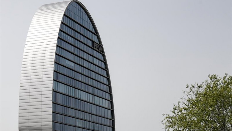Edificio de BBVA en Madrid. | Joaquin Corchero - Europa Press ep edificio de bbva en madrid 20200414115305