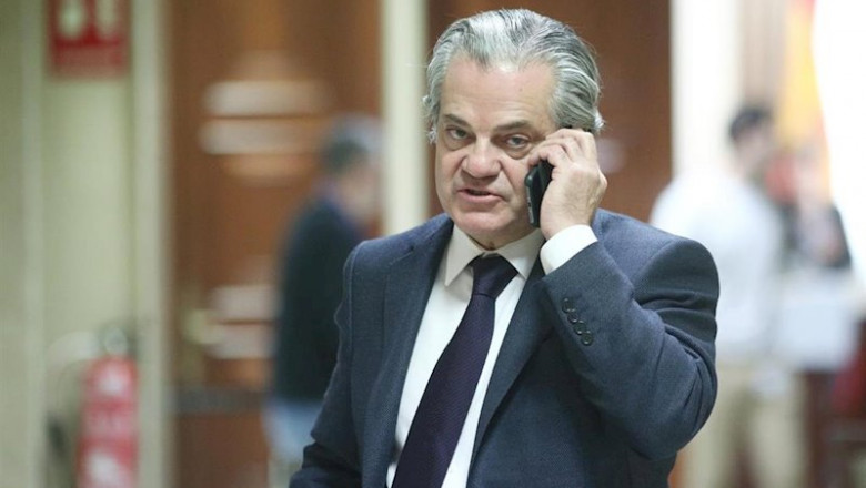 El diputado de Ciudadanos Marcos de Quinto hablando por teléfono | Eduardo Parra - Europa Press - Archivo ep el diputado de ciudadanos marcos de quinto hablando por telefono
