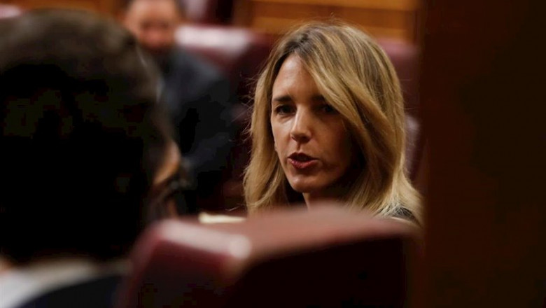 El líder del PP, Pablo Casado, y la portavoz parlamentaria del Grupo Popular, Cayetana Álvarez de Toledo, durante una sesión plenaria en el Congreso. En Madrid (España), a 22 de abril de 2020. | Pool ep el lider del pp pablo casado y la portavoz parlamentaria del grupo popular cayetana alvarez de