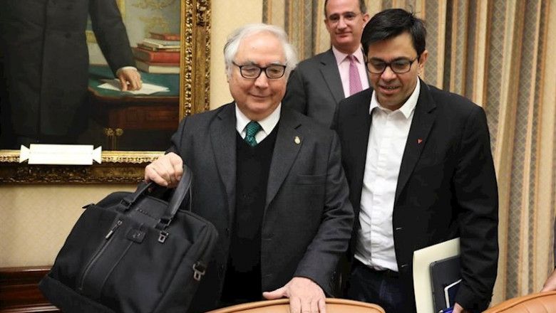 El ministro de Universidades, Manuel Castells, el pasado mes de febrero en su primera comparecencia en el Congreso. | Marta Fernández Jara - Europa Press - Archivo ep el ministro de universidades manuel castells el pasado mes de febrero en su primera comparecencia
