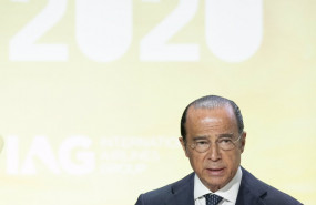 ep el presidente de iag antonio vazquez en la junta general de accionistas de 2020