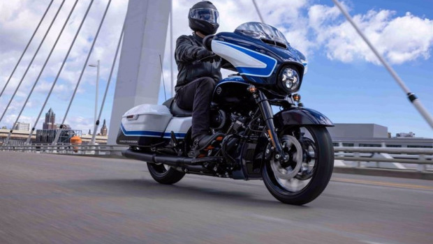 ep harley davidson street glide special artis blast