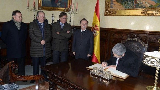 ep marlaska durantevisitaceuta
