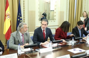 ep ministro inigola sernareunecompaniasasociaciones aereas
