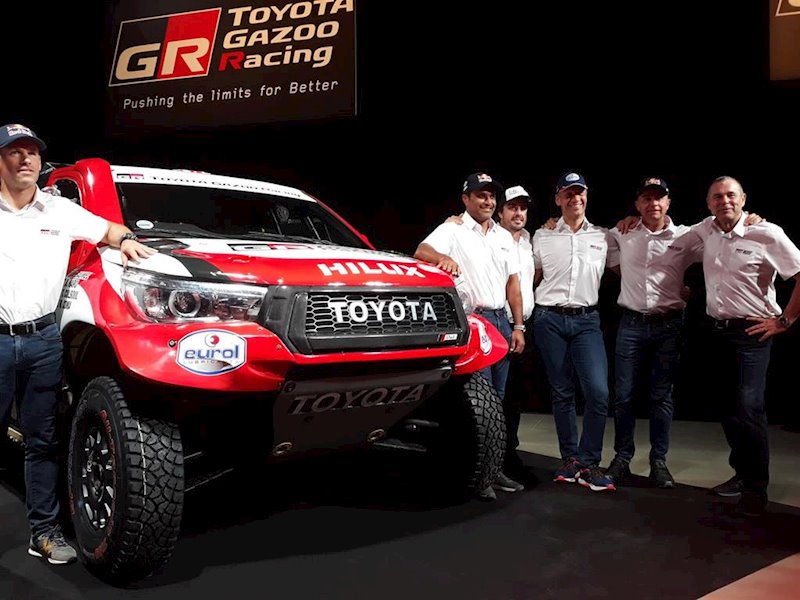 ep presentacion del toyota gazoo racing para el rally dakar 2020 con fernando alonso
