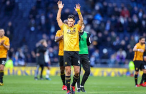 ep raul jimenez celebra una victoria con el wolverhampton wanderers