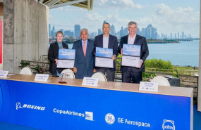 ep stephanie pope president and ceo of boeing commercial airplanes president jose raul mulino of