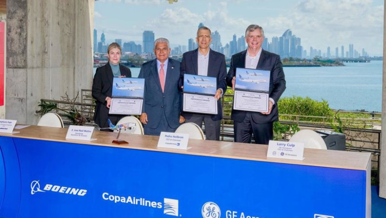 ep stephanie pope president and ceo of boeing commercial airplanes president jose raul mulino of ep stephanie pope president and ceo of boeing commercial airplanes president jose raul mulino of
