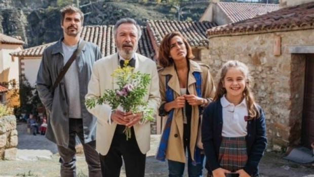 ep una escena de la pelicula vivir dos veces de maria ripoll