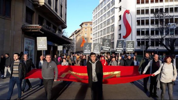 ep una manifestacion llamapamplona a enfrentarideasla ultraderecha