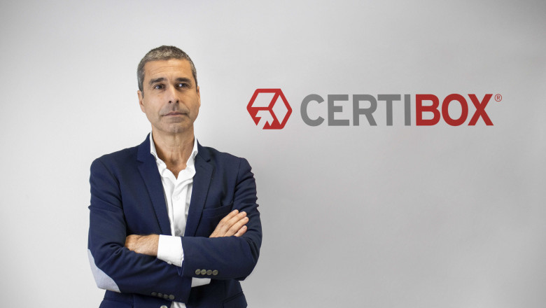 1587722861 mg 0158 02