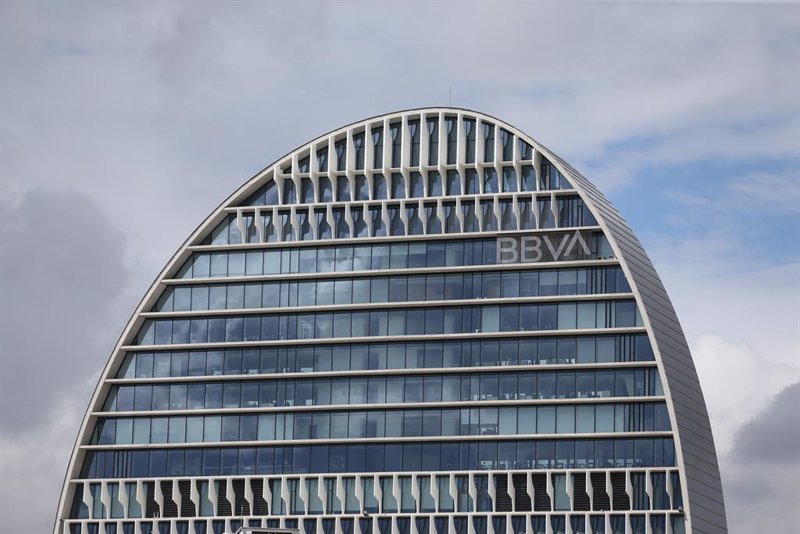 BBVA sigue siendo el ojito derecho de JP Morgan en la banca española