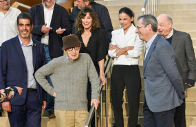 ep el alcalde san sebastian eneko goia 1i woody allen 2i las actrices gina gershon 3i y elena anaya
