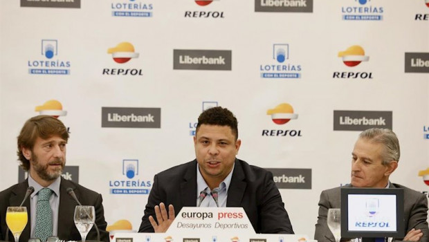 ep el consejero delegado del real valladolid cf carlos suarez y el presidente del consejo de