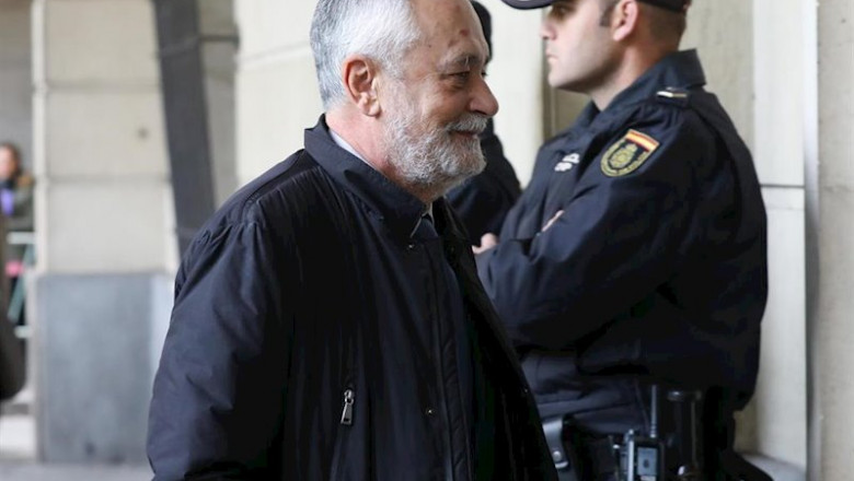 ep el expresidente de la junta de andalucia jose antonio grinan llega a la audiencia de sevilla para
