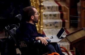 ep el portavoz de unidas podemos pablo echenique en el pleno del congreso