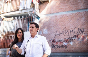 ep el presidente de ciudadanos albert rivera junto a la vicealcaldesa de madrid begona villacis en