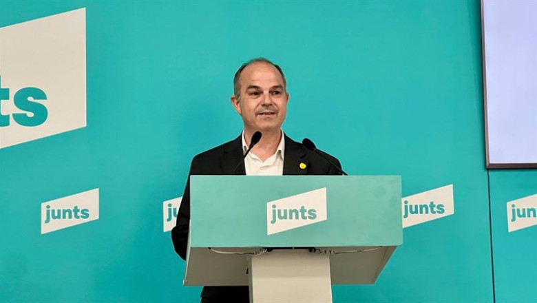 ep el secretario general de junts jordi turull en una rueda de prensa desde la sede del partido