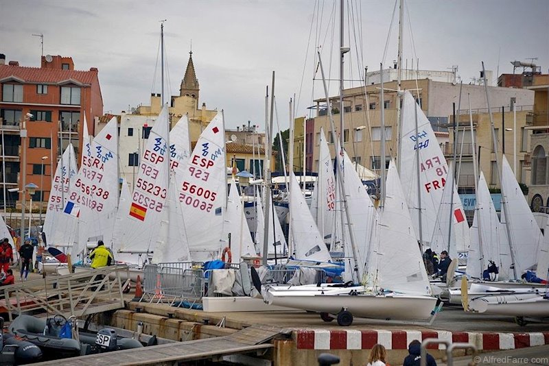 ep embarcaciones participantes en la 44 christmas race en palamos girona