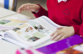 ep en la imagen un alumno de un colegio de la comunidad de madrid donde se estrena este nuevo curso