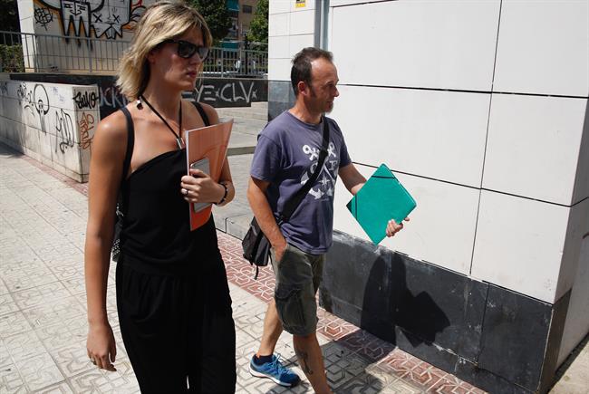 El exmarido de Juana Rivas y padre de los dos menores, en Maracena (Granada) | EUROPA PRESS ep exmaridojuana rivaspadrelosmenores en maracena granada