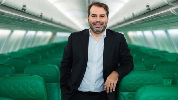 ep julien mallard nuevo director general adjunto de ventas y marketing de transavia