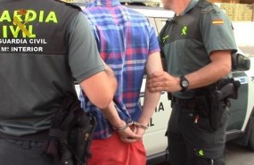 ep la guardia civil detienecinco atracadoresvarios robos