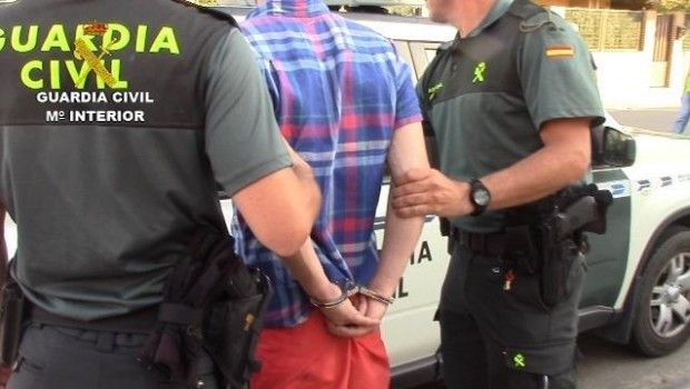 ep la guardia civil detienecinco atracadoresvarios robos