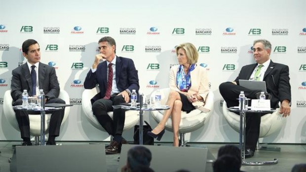 ep mesa redondaencuentro bancario iberoamericano organizadoeuropa press
